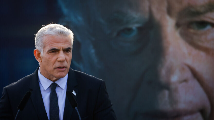 Israeli Prime Minister Yair Lapid at a memorial service marking the assasination of Prime Minister Yitzhak Rabin, at the Mount Herzl Cemetery in Jerusalem, Nov. 6, 2022. Photo by Olivier Fitoussi/Flash90.