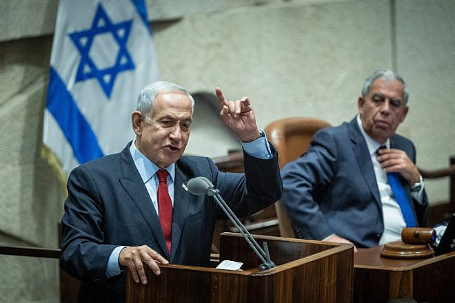 Likud party chairman Benjamin Netanyahu speaks at the Knesset, Nov. 21, 2022. Photo by Yonatan Sindel/Flash90.
