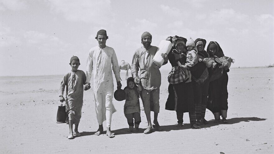 Jewish refugees, Yemenite Jews, making their way through the desert, hoping to reach Israel.