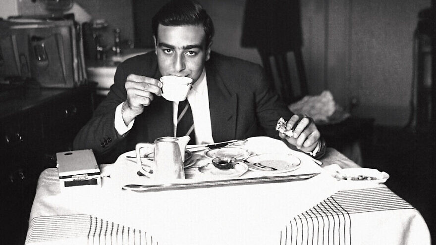 Edmond J. Safra eating breakfast in Geneva in 1948. Source: Edmond J. Safra Foundation.