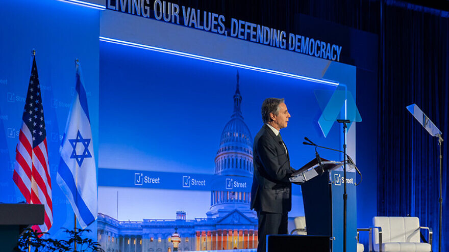 U.S. Secretary of State Antony J. Blinken delivers a speech at the J Street National Conference in Washington, DC., Dec. 4, 2022. Credit: State Department Photo by Ron Przysucha/ Public Domain.