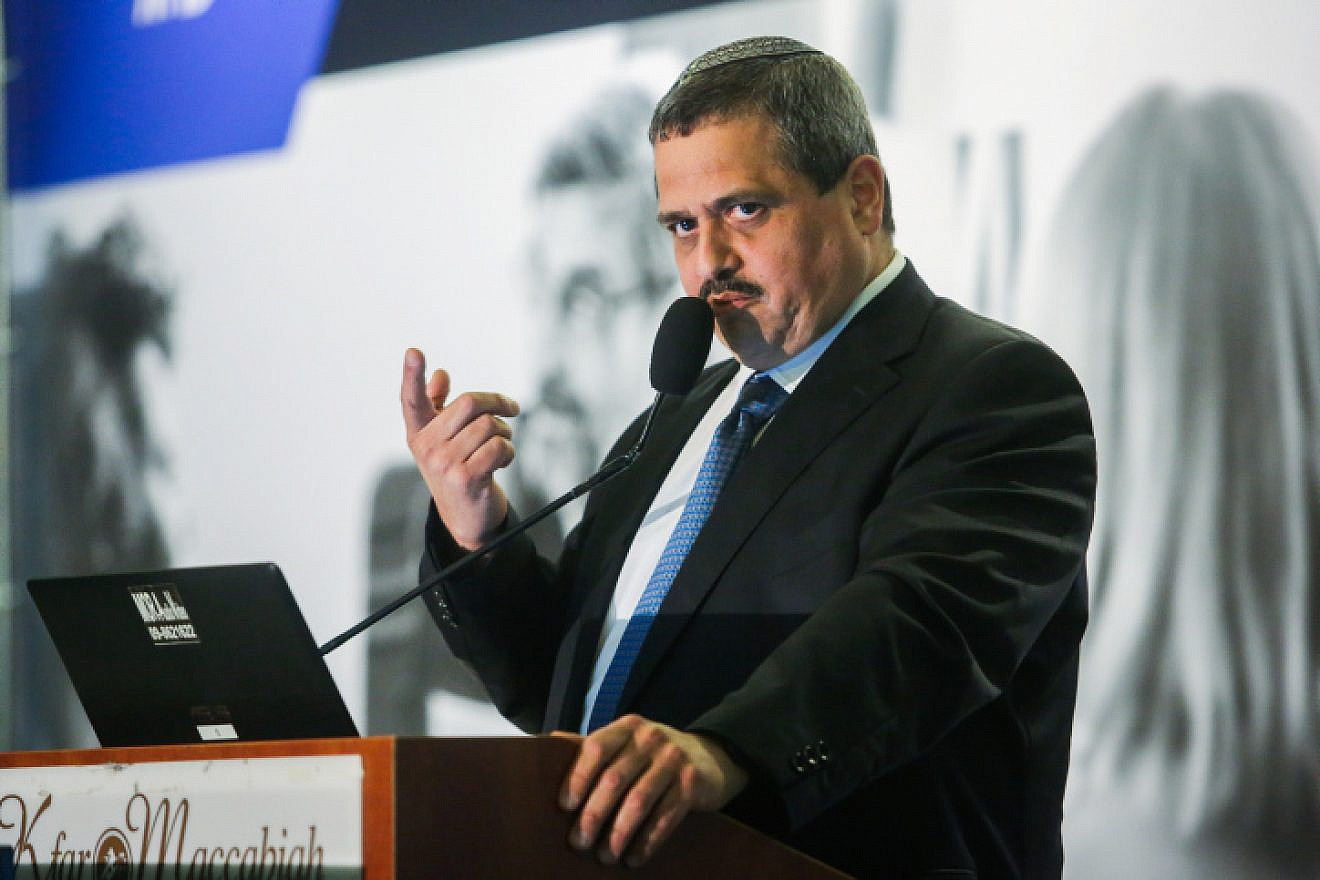 Former Israel Police Commissioner Roni Alsheikh speaks at a conference at Kfar Maccabiah in Ramat Gan, Jan. 8, 2019. Photo by Flash90.