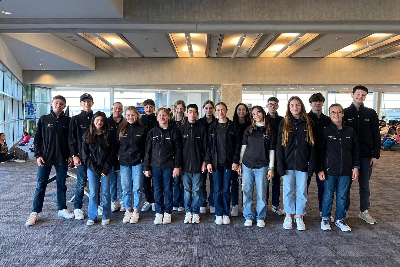 A group of 20 Israeli teens departs for Bahrain to promote partnerships between the two countries. Courtesy of PICO Kids.