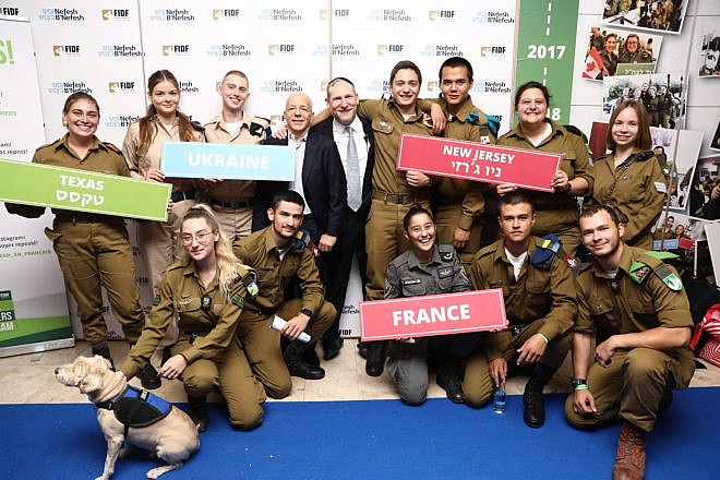 Nefesh B’Nefesh and Friends of the IDF (FIDF) hosted its 8th annual “Yom Siddurim” (personal errands day) for all active lone soldiers in Tel Aviv, Dec. 1, 2022. Photo by Yonit Schiller/NBN.