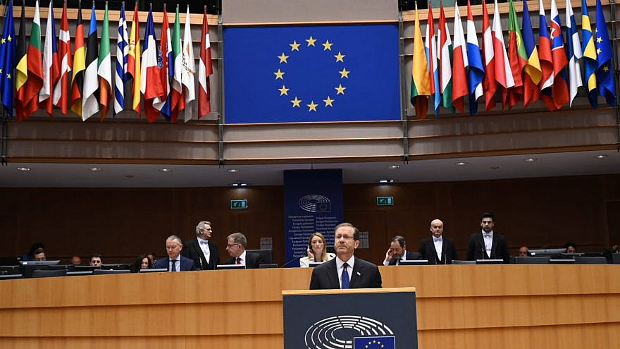 Israeli President Isaac Herzog addresses the European Parliament to mark International Holocaust Remembrance Day, Jan. 26, 2023. Credit: Haim Zach/GPO.