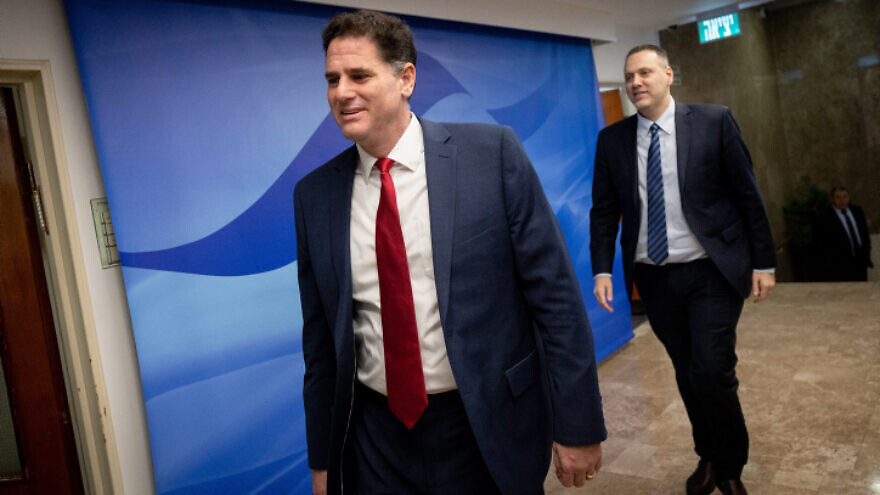 Israel's Strategic Affairs Minister Ron Dermer and Culture and Sport Minister Miki Zohar arrive at the Prime Minister's Office in Jerusalem on Jan. 3, 2023. Photo by Yonatan Sindel/Flash90.
