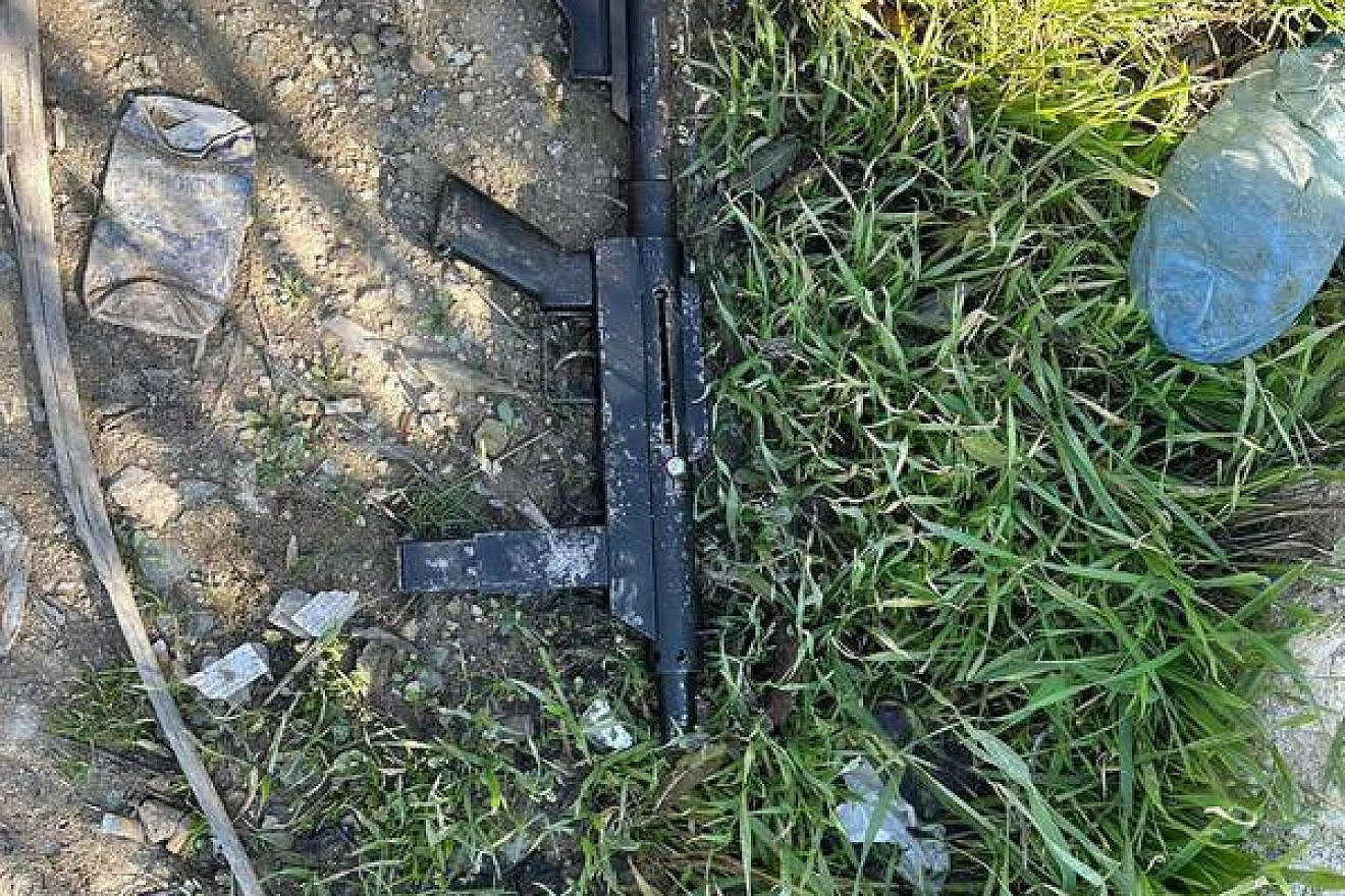 The weapon used by a Palestinian gunman who was shot dead during an exchange of fire with Israel Defense Forces troops in Judea, Jan. 17, 2023. Credit: IDF.