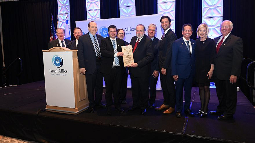 Former Arkansas Governor Mike Huckabee is honored by a group of Israel activists and Jewish and Christian friends of Israel, Jan. 30, 2023. Credit: Courtesy.