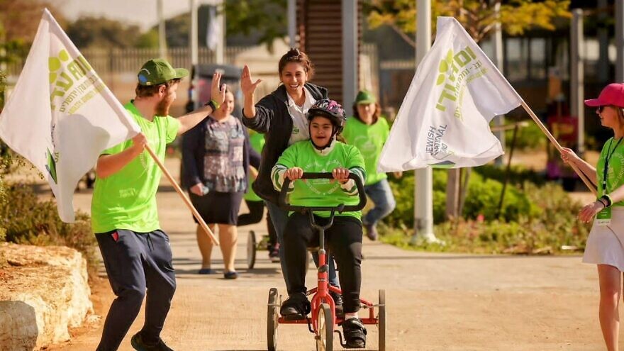 ADI's Second Annual ‘Race for Inclusion' drew more than 400 North American gap year and college students and raised over $17,000 to enhance the care of the organization's residents and special education students with severe disabilities.