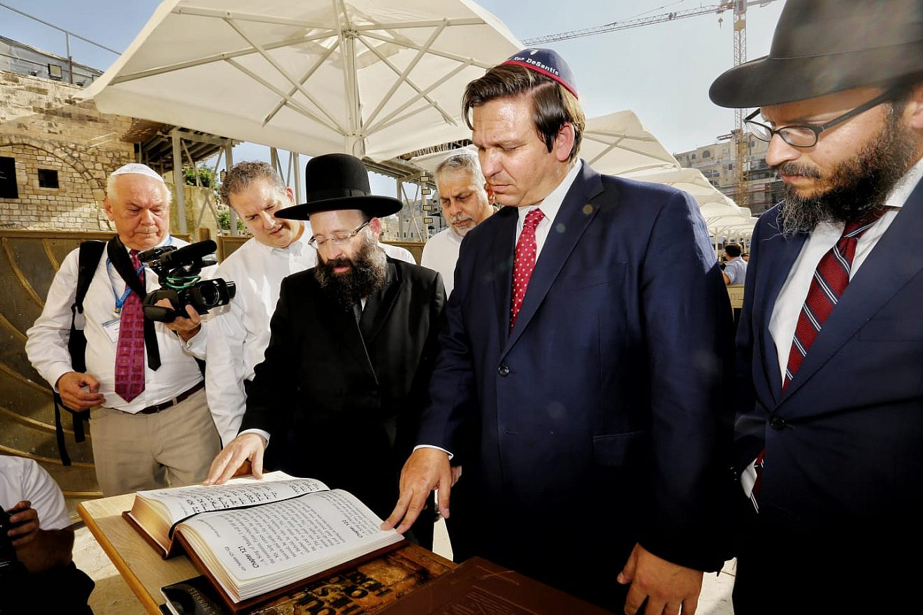 Florida Gov. Ron DeSantis at the Western Wall in Jerusalem on May 30, 2019. To his left is the rabbi of the wall, Rabbi Shmuel Rabinovitch. Credit: Israel GPO.