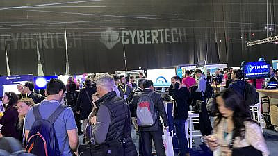 People check out the booths at Cybertech Global TLV 2023. Photo by Judith Segaloff.