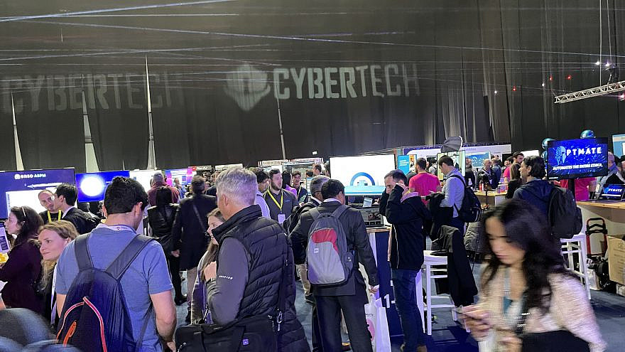 People check out the booths at Cybertech Global TLV 2023. Photo by Judith Segaloff.