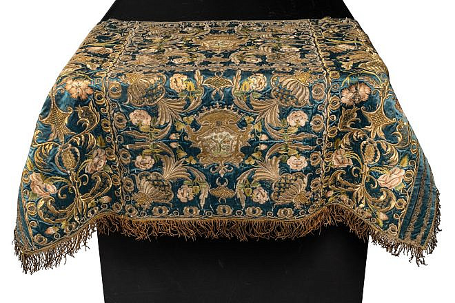 Cover for a reader's desk or bimah (mid-18th century Italian), likely the work of Simhah Viterbo. Credit: Saint Louis Art Museum.