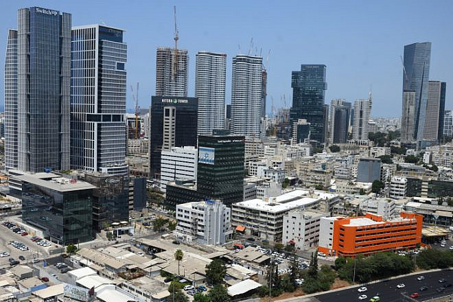 A general view of the financial district in central Tel Aviv. Photo by Gili Yaari/Flash90