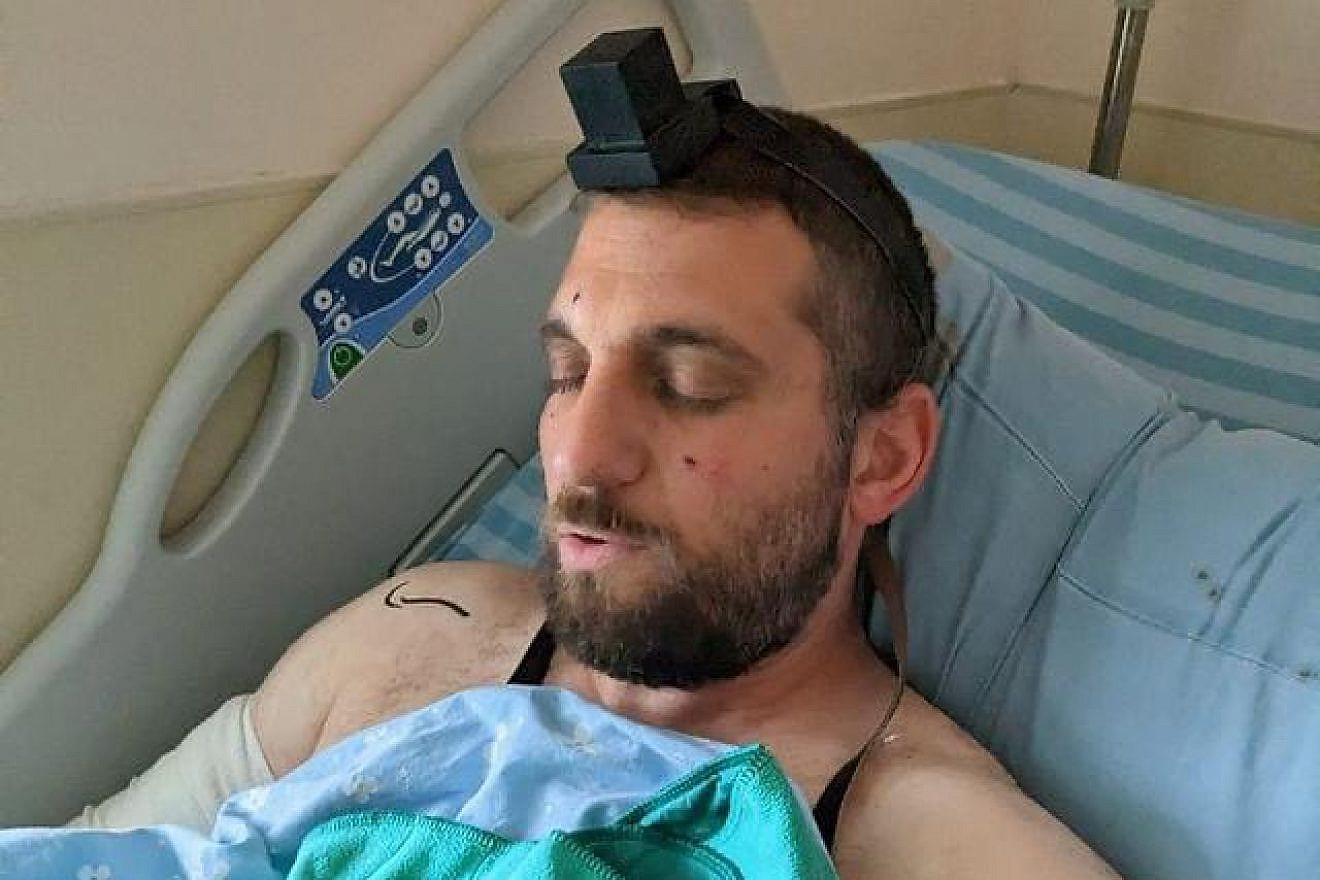 Huwara terrorist attack survivor David Stern of Itamar recovers at Rabin Medical Center (Beilinson) in Petach Tikvah. Source: Twitter.