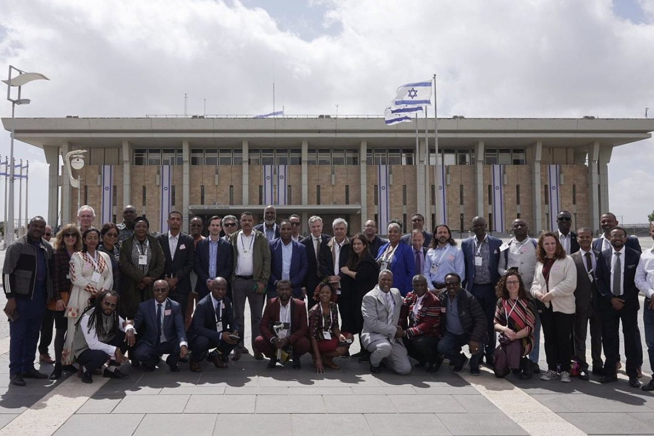 The Jerusalem Center for Public Affairs conference participants pose outside the Knesset, March 29, 2023. Source: Twitter.