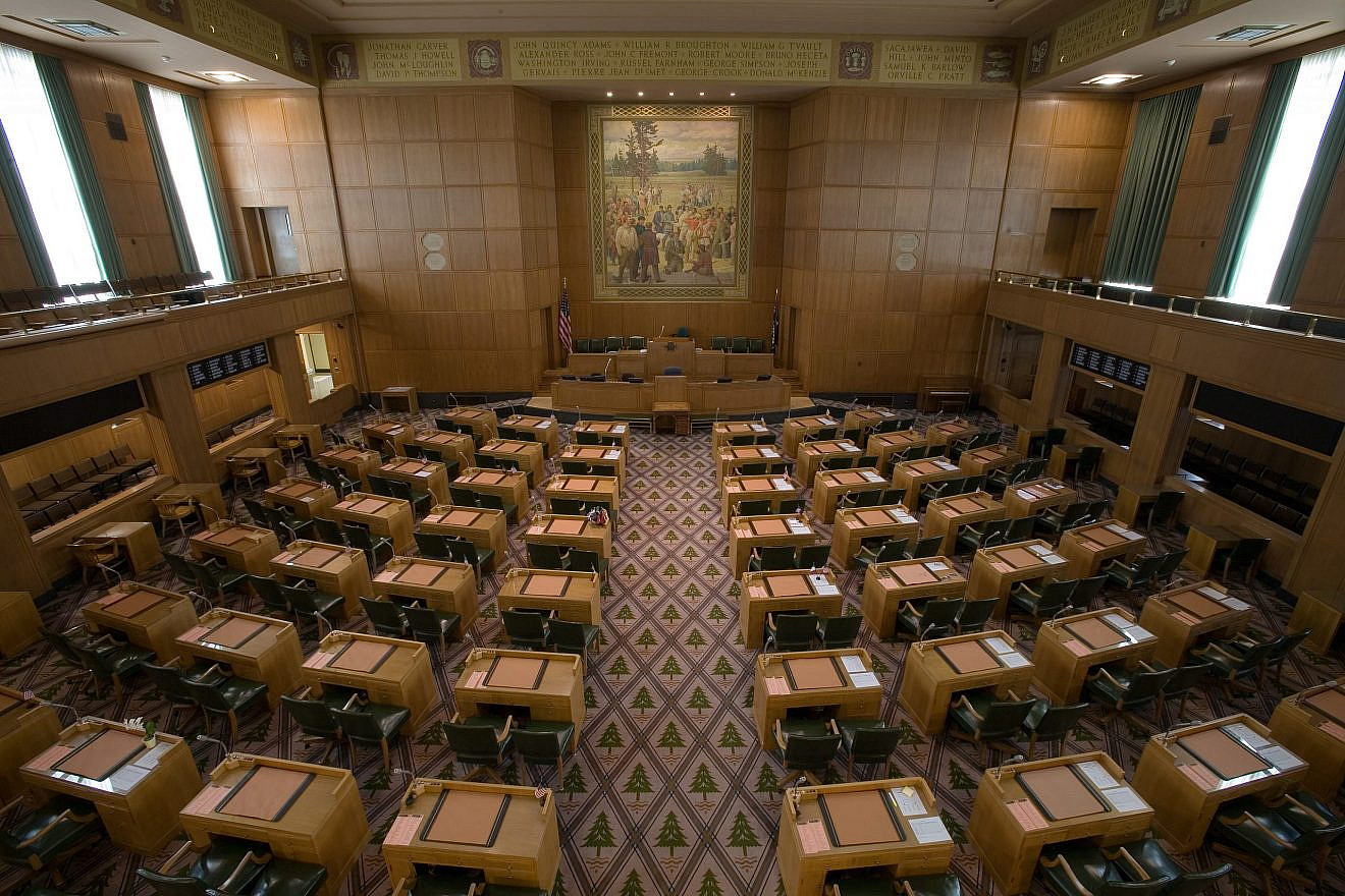 Oregon House of Representatives. Credit: Wikimedia Commons.