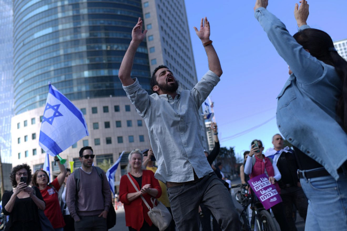 Israelis protest in Tel Aviv against the government's planned judicial reforms, March 9, 2023. Photo by Tomer Neuberg/Flash90.