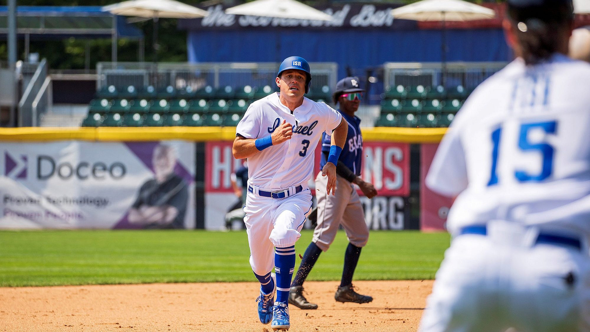 Team Israel battles it out in the World Baseball Classic in Miami from March 11 to March 15, 2023. Credit: Israel Association of Baseball.