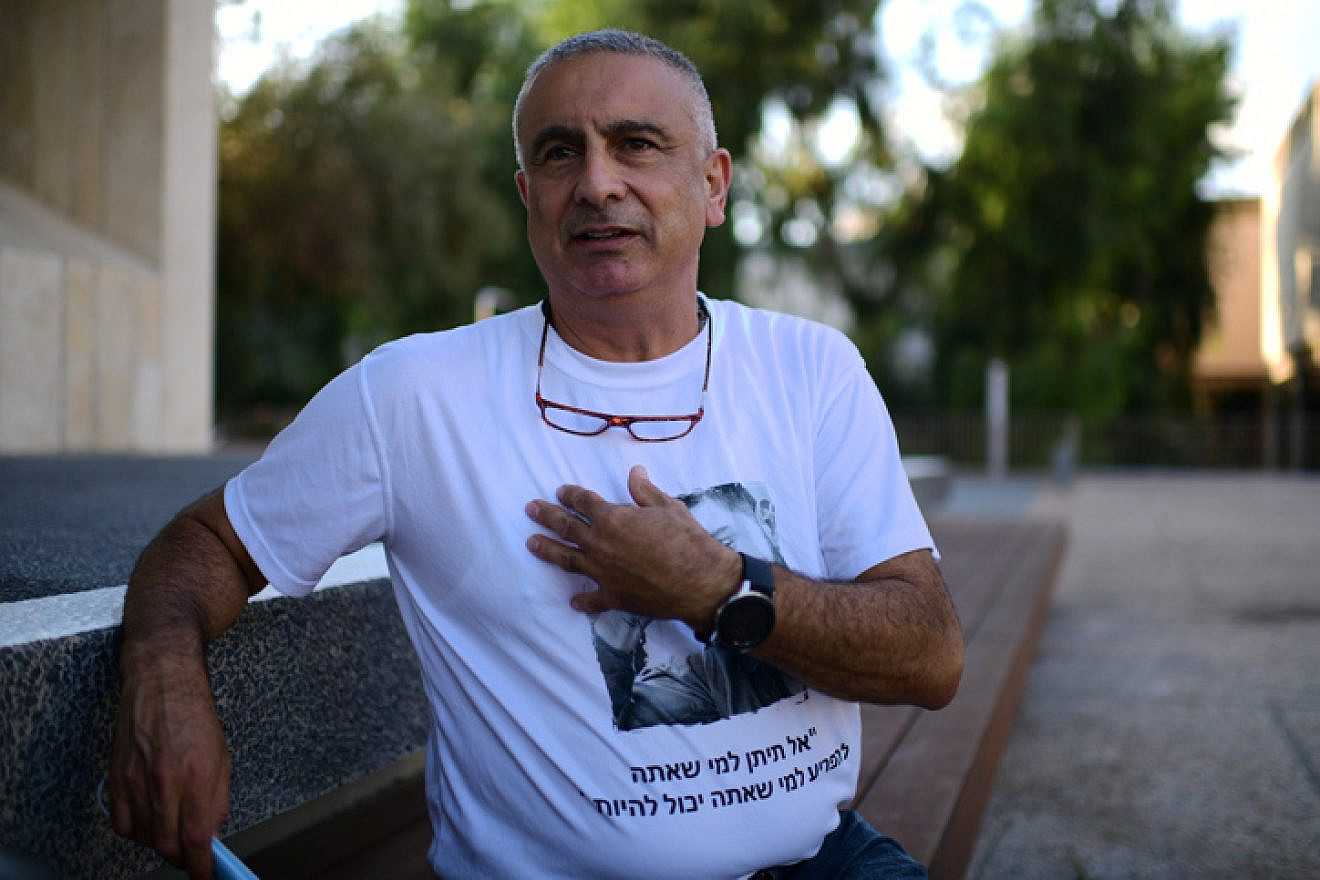 Baruch Ben-Yigal, father of the late IDF soldier Amit, attends a protest in Tel Aviv against the Supreme Court decision to cancel the demolition order for the home of the Palestinian terrorist who murdered his son, Aug. 16, 2020. Photo by Tomer Neuberg/Flash90.