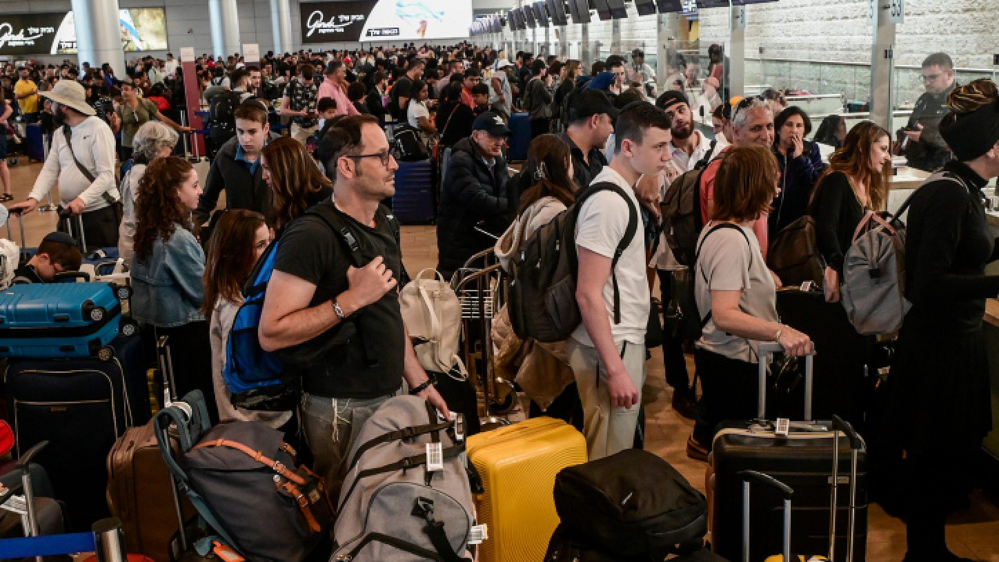 The departure hall at Ben-Gurion Airport, April 4, 2023. Photo by Avshalom Sassoni/Flash90.