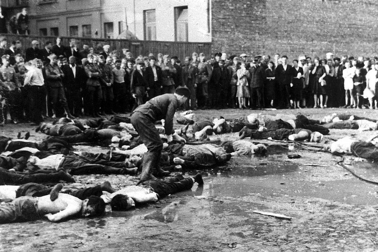 Lithuanians massacre Jews at the Lietūkis garage during the Kaunas pogrom, June 27, 1941. Credit: Vilna Gaon State Jewish Museum.