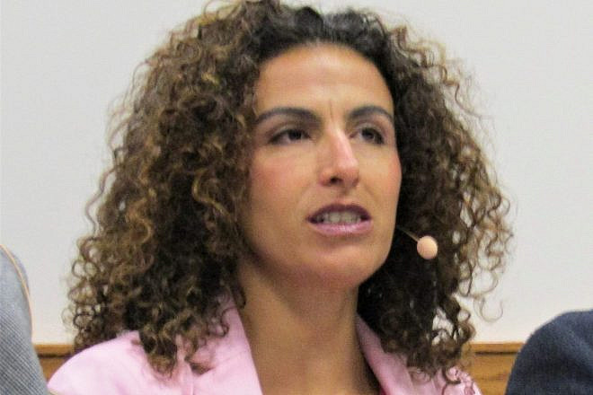 Rutgers University professor Sahar Aziz at the “Religious Freedom Issues Facing American Muslims” panel of the 2018 Religious Freedom Annual Review. Credit: Wikimedia Commons.