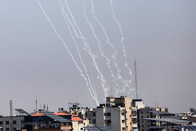 Palestinian Islamic Jihad fires rockets at southern Israel from the Gaza Strip, May 10, 2023. Photo by Majdi Fathi/TPS.
