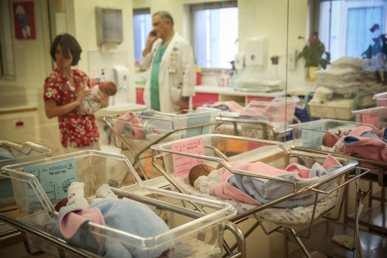 Babies at Shaare Zedek Medical Center in Jerusalem, Jan. 5, 2015. Photo by Hadas Parush/Flash 90.