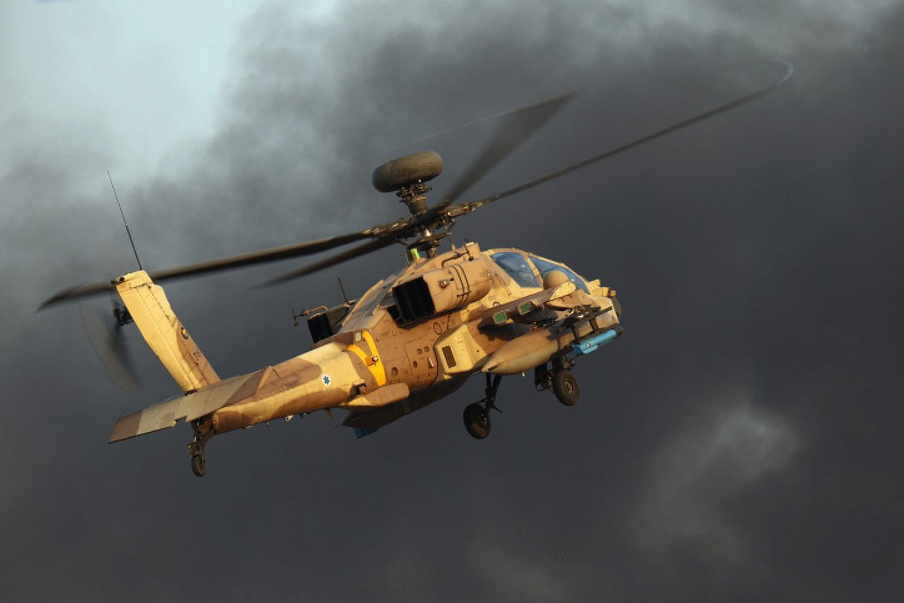 An IAF AH-64 Apache helicopter gunship, July 6, 2021. Photo by Ofer Zidon/Flash90.
