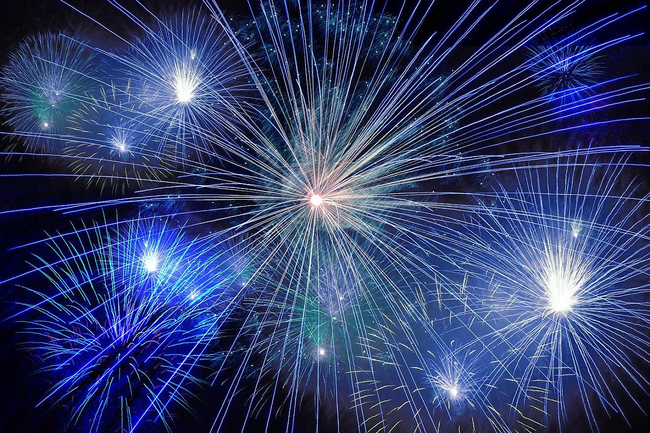 Fireworks. Credit: Pixabay.