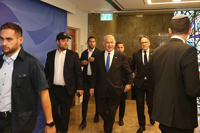 Prime Minister Benjamin Netanyahu arrives for the Cabinet meeting in Jerusalem, June 4, 2023. Photo by Amit Shabi/POOL.