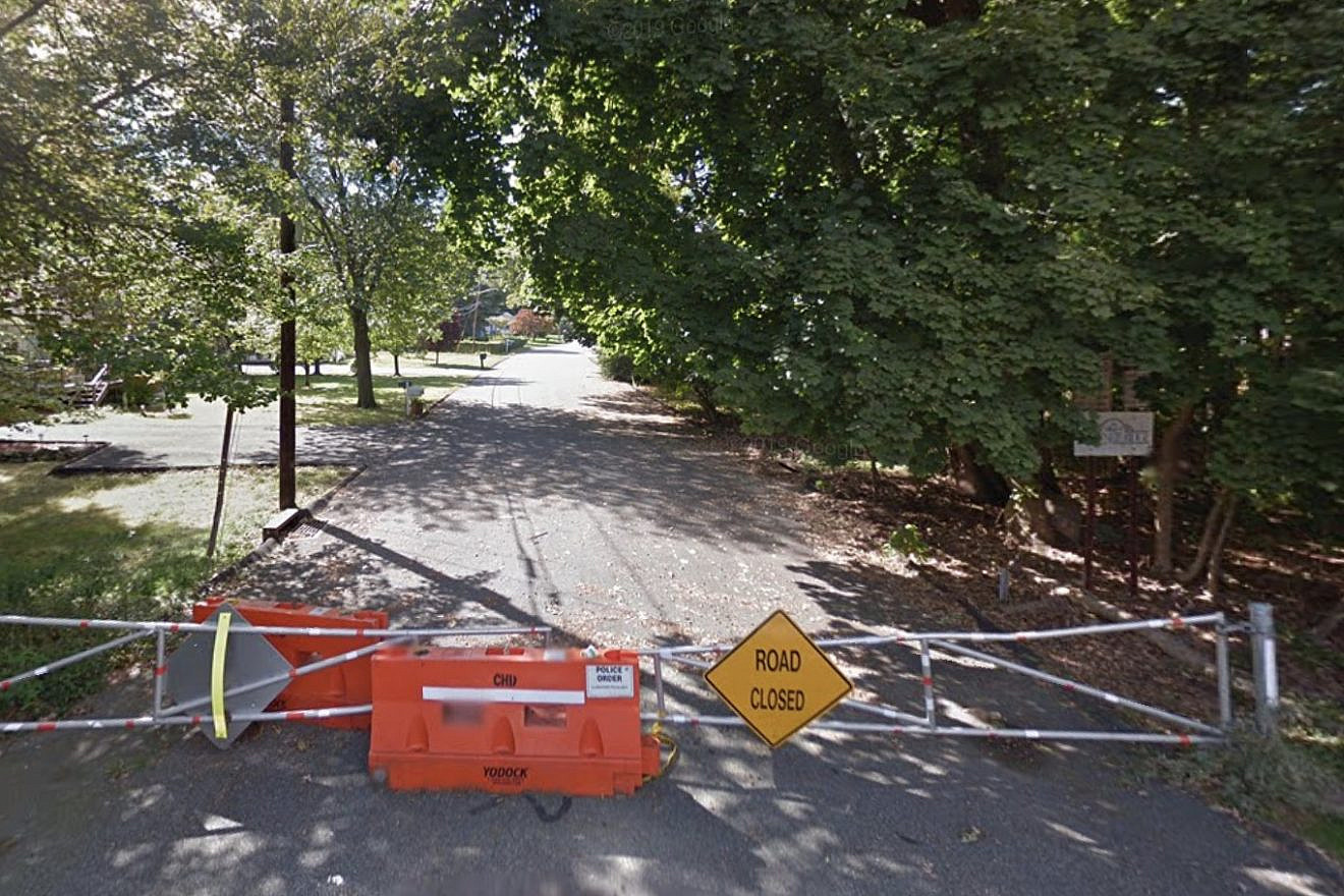 Screenshot of a road closure in Rockland County, N.Y., which some say aimed to make life more difficult for Orthodox Jewish families. Credit: Google Street View.