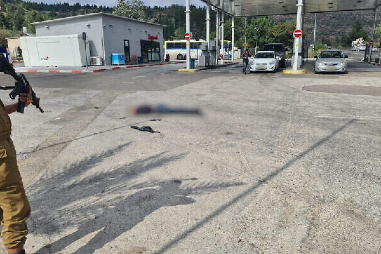 Terrorists attacked people at the entrance to a restaurant at this gas station outside Eli in Samaria, June 20, 2023. Photo by Nadav Goldshtein/TPS.