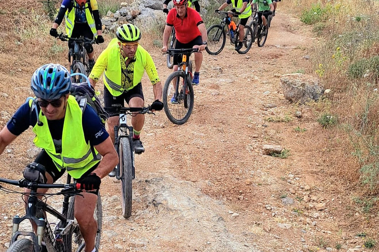 Hundreds of cyclists from across Israel participate in the second annual “Tour de Gush Etzion," June 9, 2023. Credit: Daniel Rifkind.