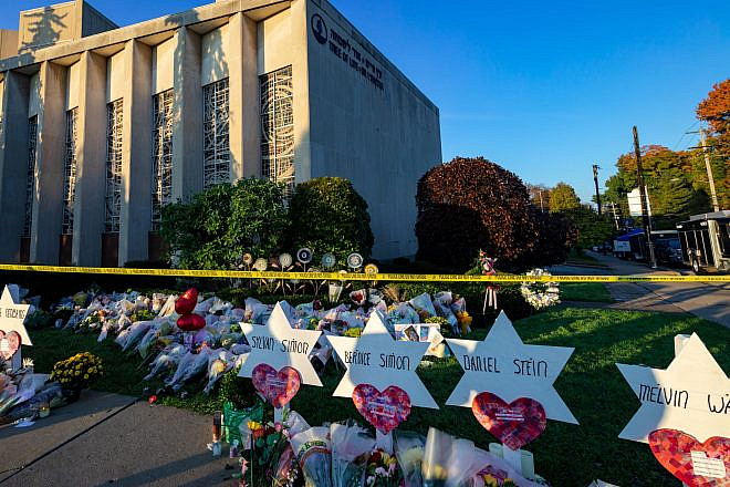 A makeshift shrine to the victims of the mass shooting at Tree of Life*Or L’Simcha Synagogue in Pittsburgh. Credit: Brendt A. Petersen.