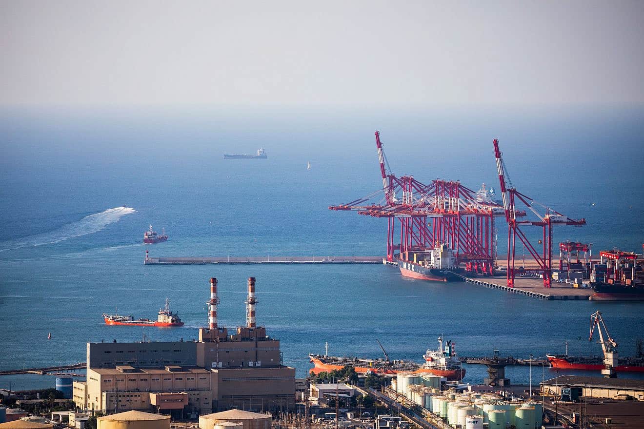 Haifa Port, July 31, 2022. Photo by Shir Torem/Flash90.