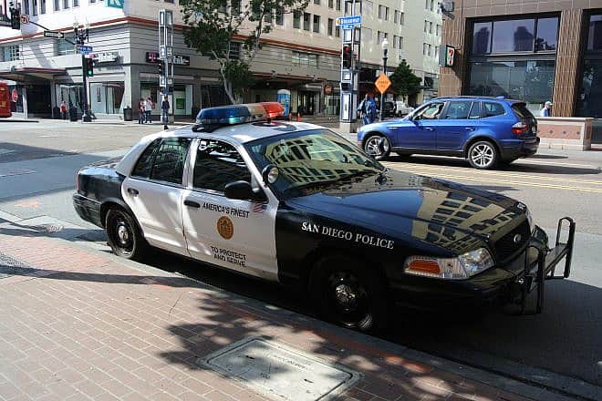San Diego Police Department car in the city center. Credit: Adbar via Wikimedia Commons.