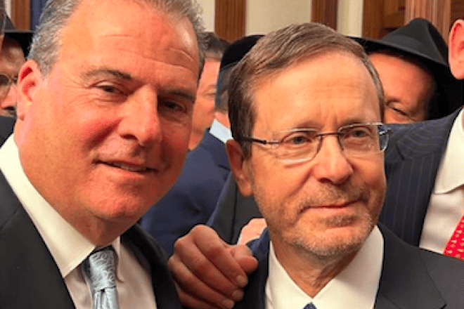 Bobby Rechnitz and President Isaac Herzog immediately after Herzog's address to Congress (Courtesy)