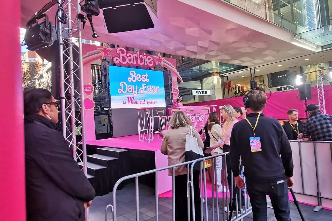 The pink carpet premiere of “Barbie” at the Pitt Street Mall in Sydney on June 30, 2023. Credit: Eva Rinaldi of Abbotsford, Australia, via Wikimedia Commons.