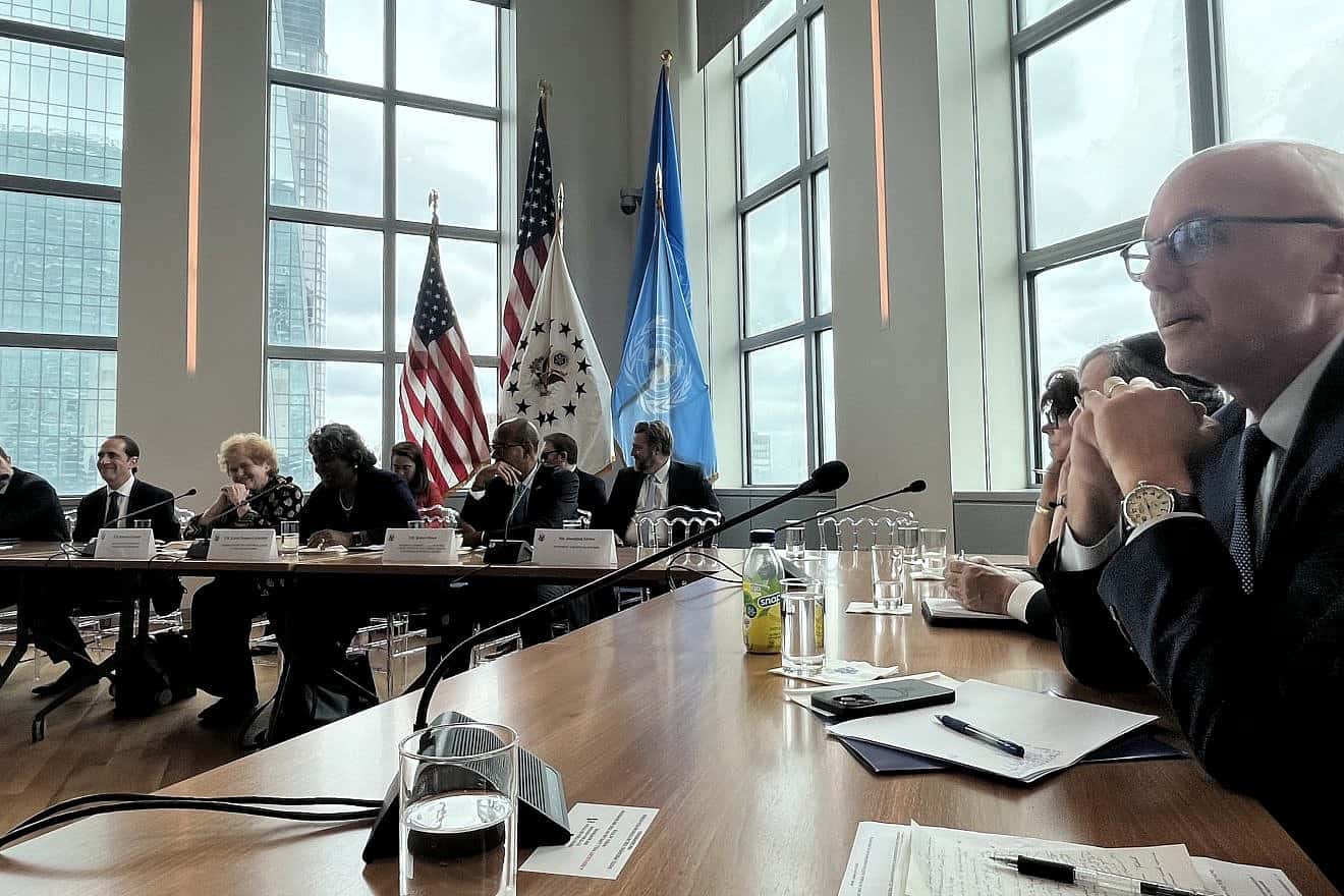 American Jewish Committee CEO Ted Deutch (at right) was one of several U.S. Jewish leaders at a briefing with at U.S. leaders at the United Nations on Aug. 28, 2023. Source: Ted Deutch/X (Twitter).