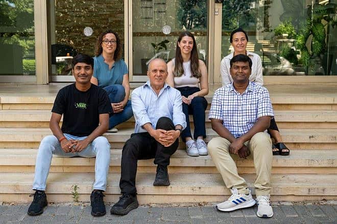 The Weizmann Institute research team. Rear, from left: Dr. Roni Oren, Anna Rudnitsky and Dr. Mirie Zerbib. Front, from left: Nitin Gupta, Prof. Yosef Yarden and Dr. Suvendu Giri. Credit: The Weizmann Institute.