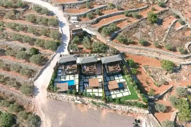 An illegal Palestinian resort in Battir, Gush Etzion. Credit: Regavim.