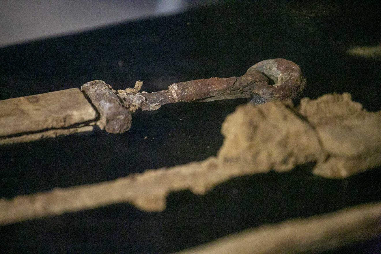 Roman swords that are 1,900 years old have been found in a cave near Ein Gedi in the Judean Desert. Credit: Kobi Natan/TPS.