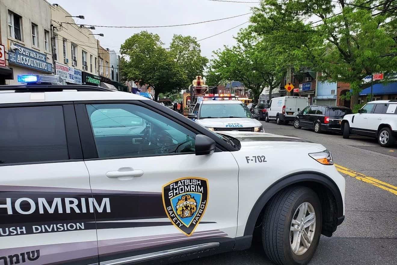 A Shomrim patrol car in the Flatbush neighborhood of Brooklyn, N.Y. Source: NYPD 63rd Precinct Twitter/X.