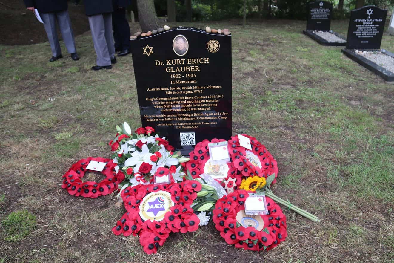 A new headstone at Ipswich Old Cemetery in England honoring Kurt Erich Glauber, a former Jewish MI6 agent who died at Mauthausen, was unveiled at a memorial ceremony on Sept. 13, 2023. Photo by Stanley Kaye.