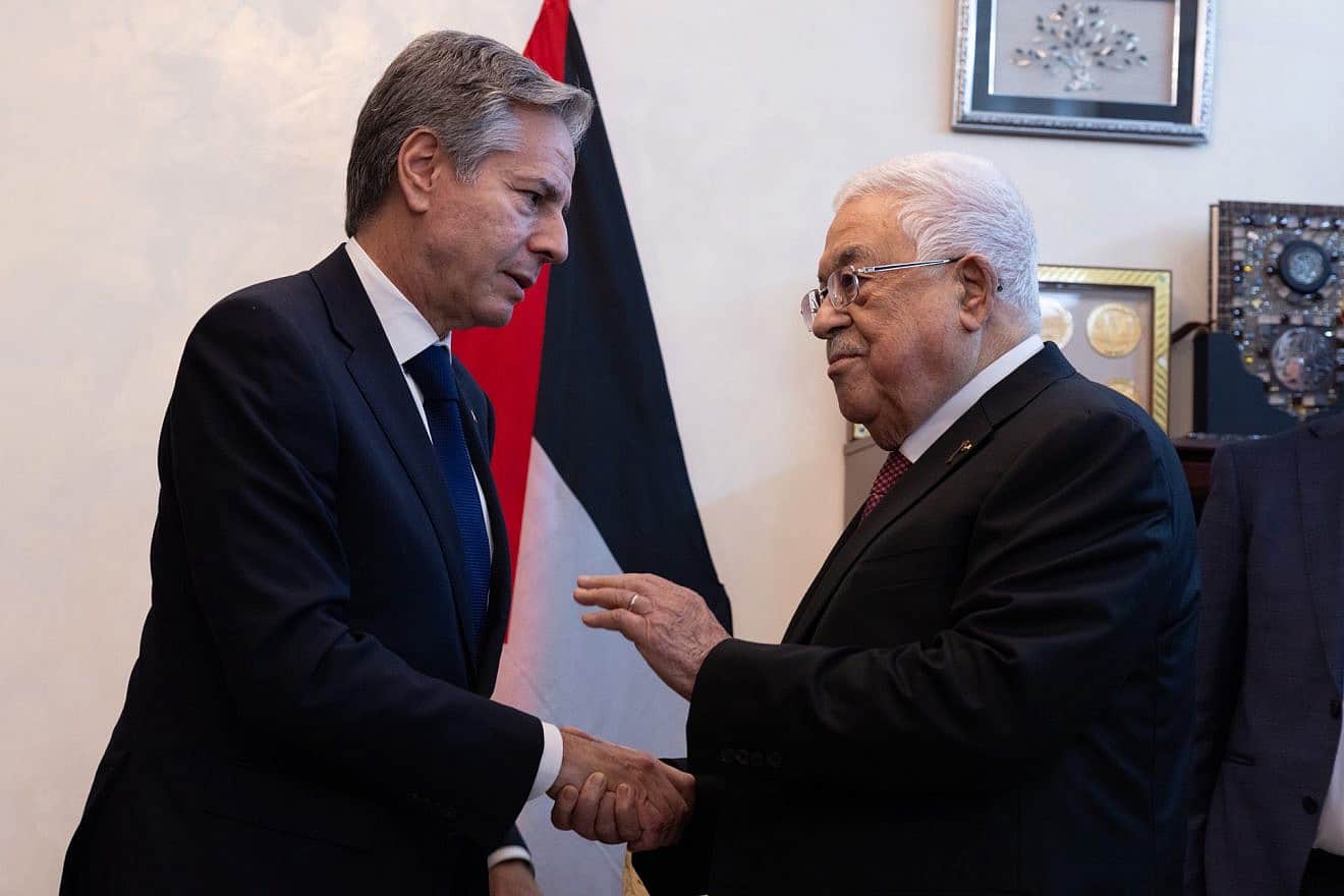 U.S. Secretary of State Antony Blinken meets with Palestinian Authority leader Mahmoud Abbas in Amman, Jordan, Oct. 13, 2023. Photo by Chuck Kennedy/U.S. State Department.