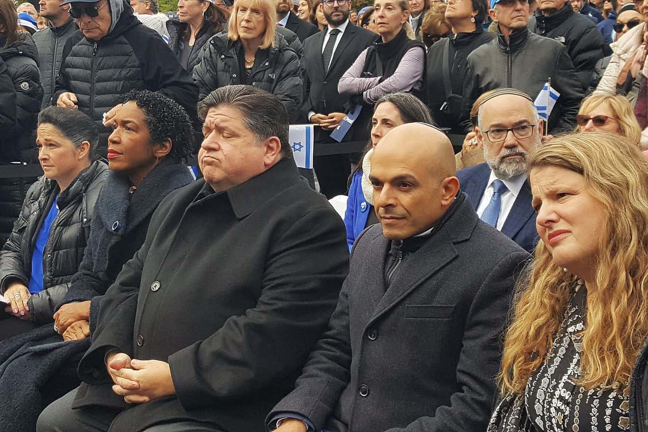 Illinois Gov. J.B. Pritzker sitting alongside State of Illinois Comptroller Susana A. Mendoza, Lt. Gov. Juliana Stratton and Israel's consul general to the Midwest, Yinam Cohen, at an Israel solidarity rally in Glencoe, Ill., on Oct. 10, 2023. Photo by Bradley Martin.