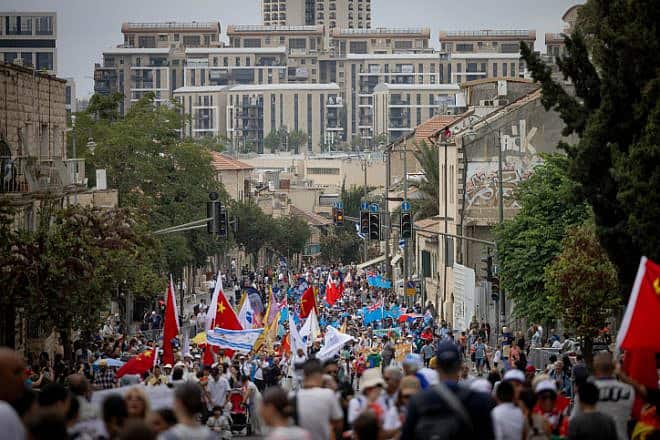 Thousands of Christians march through central Jerusalem to mark the Feast of Tabernacles on Oct. 4, 2023. Photo by Chaim Goldberg/Flash90.
