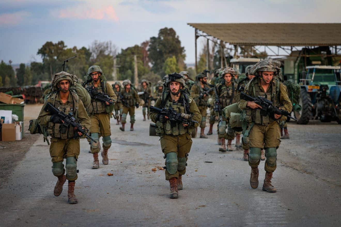 Israeli soldiers seen in Kibbutz Be'eri, near the Israeli-Gaza border, in southern Israel on Oct. 11, 2023. Photo by Chaim Goldberg/Flash90.